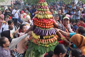 Grebek Pasar Tradisional Yogyakarta Usung Tema Milenial