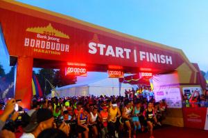 Ganjar Diprotes soal Borobudur Marathon