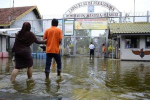 Banjir, 300 Napi Lapas Pekalongan Dievakuasi