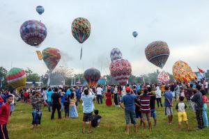 Penerbang Balon Udara Ilegal Terancam Denda Rp500 Juta