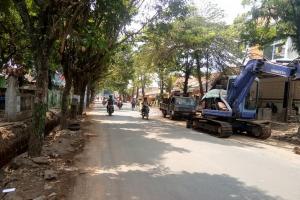 Pemkab Batang Tata Pedestrian dan Drainase