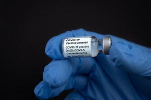 BPOM Terbitkan Izin Penggunaan Darurat Vaksin Janssen dan Convidecia