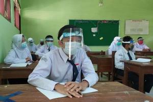 Klaster Sekolah Bermunculan, Pemerintah Diminta Kaji Ulang PTM