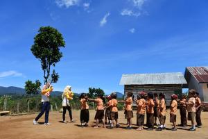 Disdik Klaten Larang Sekolah-sekolah Pungut Uang Seragam dari Wali Murid