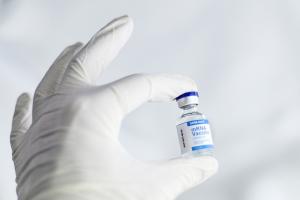 BPOM Izinkan Penggunaan Vaksin Booster Cominarty untuk Anak Usia 16-18 Tahun