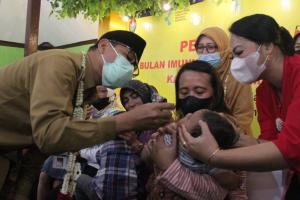 38.922 anak di Kabupaten Temanggung terima imunisasi campak rubella
