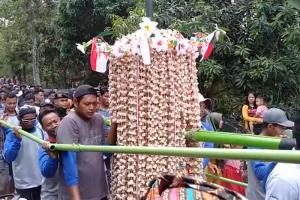 DPRD Pati Sambut Positif Penyelenggaraan Tradisi Meron di Sukolilo