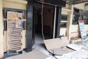 Teror Bom Serang Mapolsek Astana Anyar Bandung, 3 Polisi Terluka