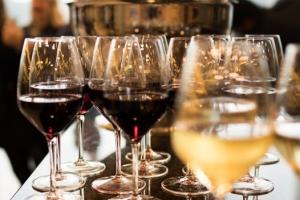 Wine Nabidz Haram, MUI Sebut Tak Bertanggung Jawab Terbitkan Sertifikasi Halal