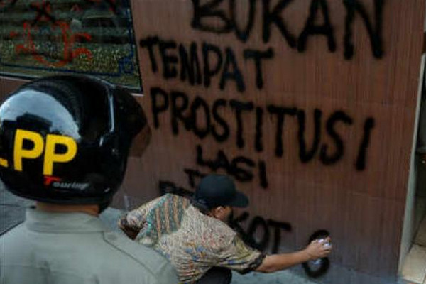 Warga Tolak Rencana Penutupan Lokalisasi di Kendal