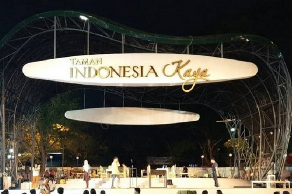 Ada Acara Fesyen, Jalan Menuju Taman Indonesia Kaya Ditutup