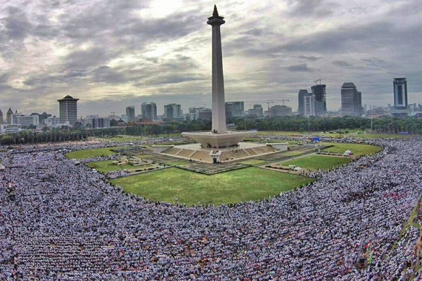 Reuni Akbar 212, Massa LUIS Bertolak ke Jakarta
