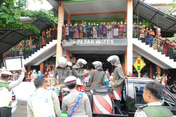 Kulon Progo Rehab 2 Pasar Rakyat pada 2019