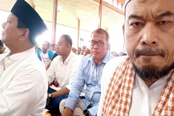 Prabowo Boleh Salat di Masjid Kauman dengan Catatan