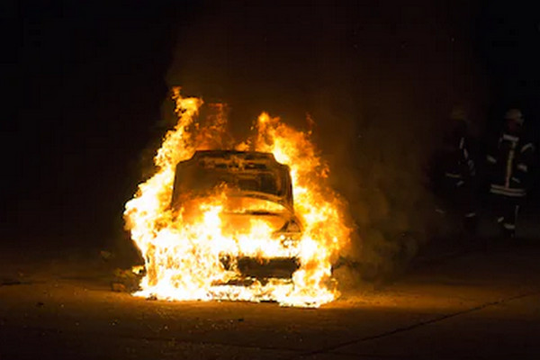 Teror Pembakaran Mobil Kembali Terjadi di Jateng