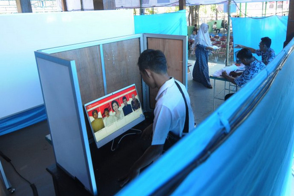 Brebes Berlakukan 'E-Voting' saat Pilkades