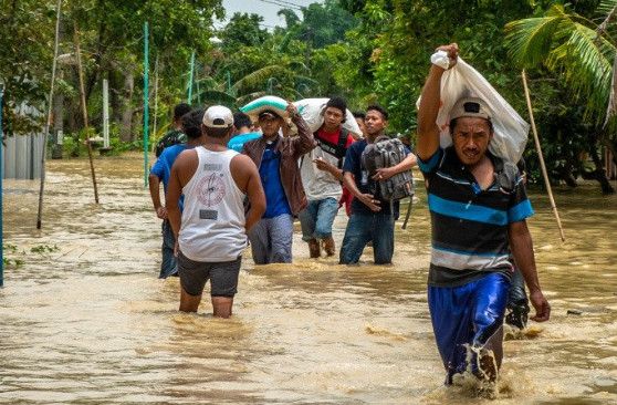 Tanggul Sungai Tuntang Jebol, Ratusan Warga Demak Terpaksa Mengungsi