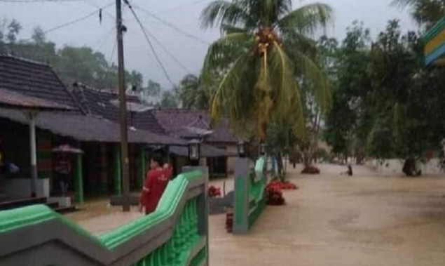 Banjir Bandang Melanda Dua Desa di Kabupaten Jepara