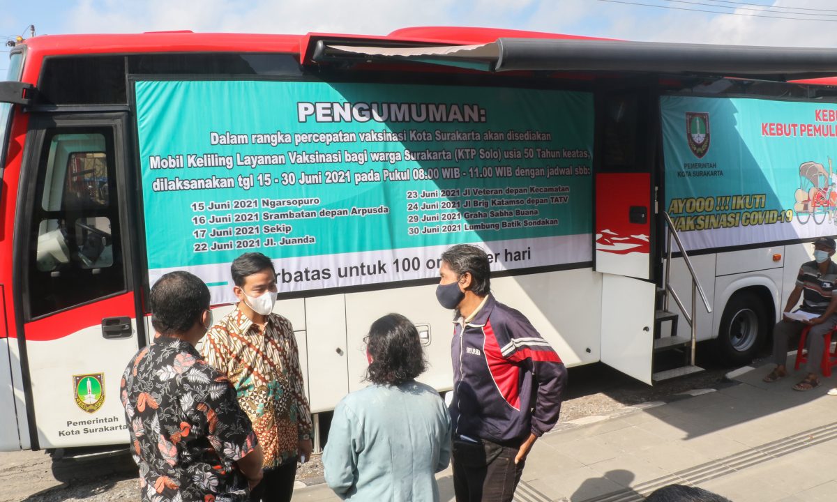 Perluas Herd Immunity, Surakarta Turunkan Bus Keliling untuk Vaksinasi