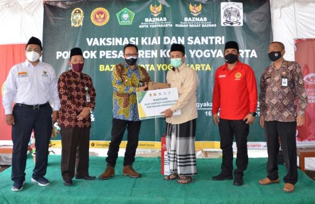 Pemkot Yogyakarta Genjot Vaksinasi Kyai dan Santri