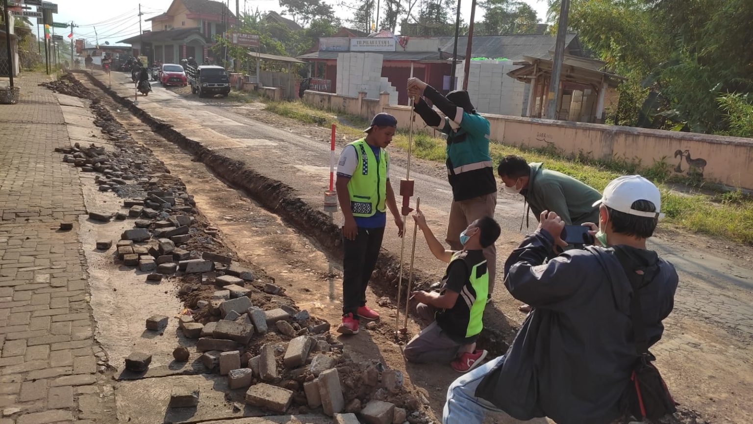 Pemkab Temanggung Rogoh Rp37 Miliar Perbaiki 5 Ruas Jalan Tahun Ini