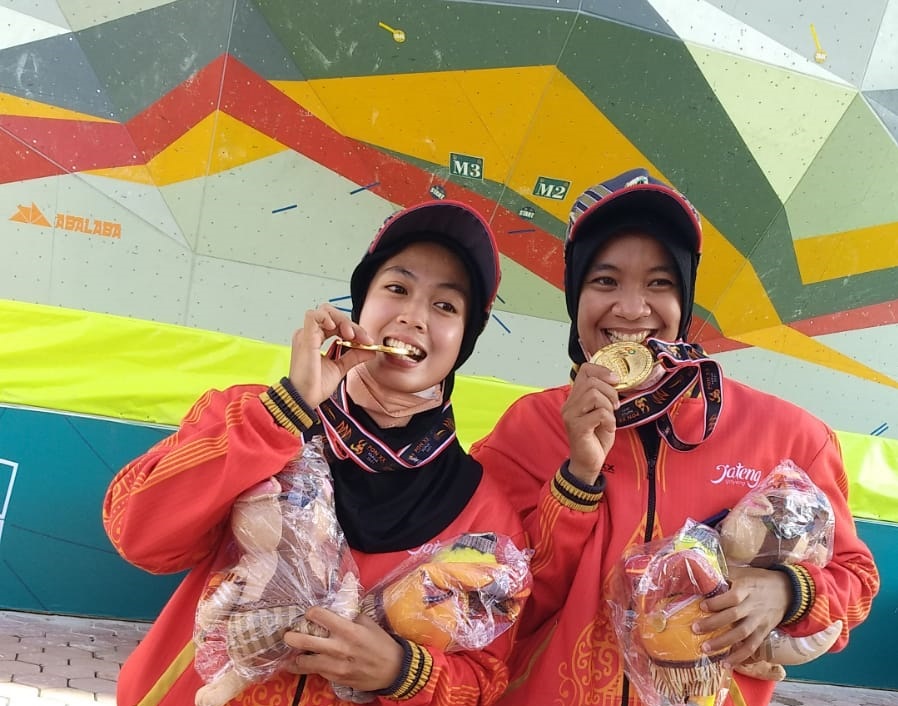 Dua Atlet Panjang Tebing Blora Raih Medali Emas PON XX Papua