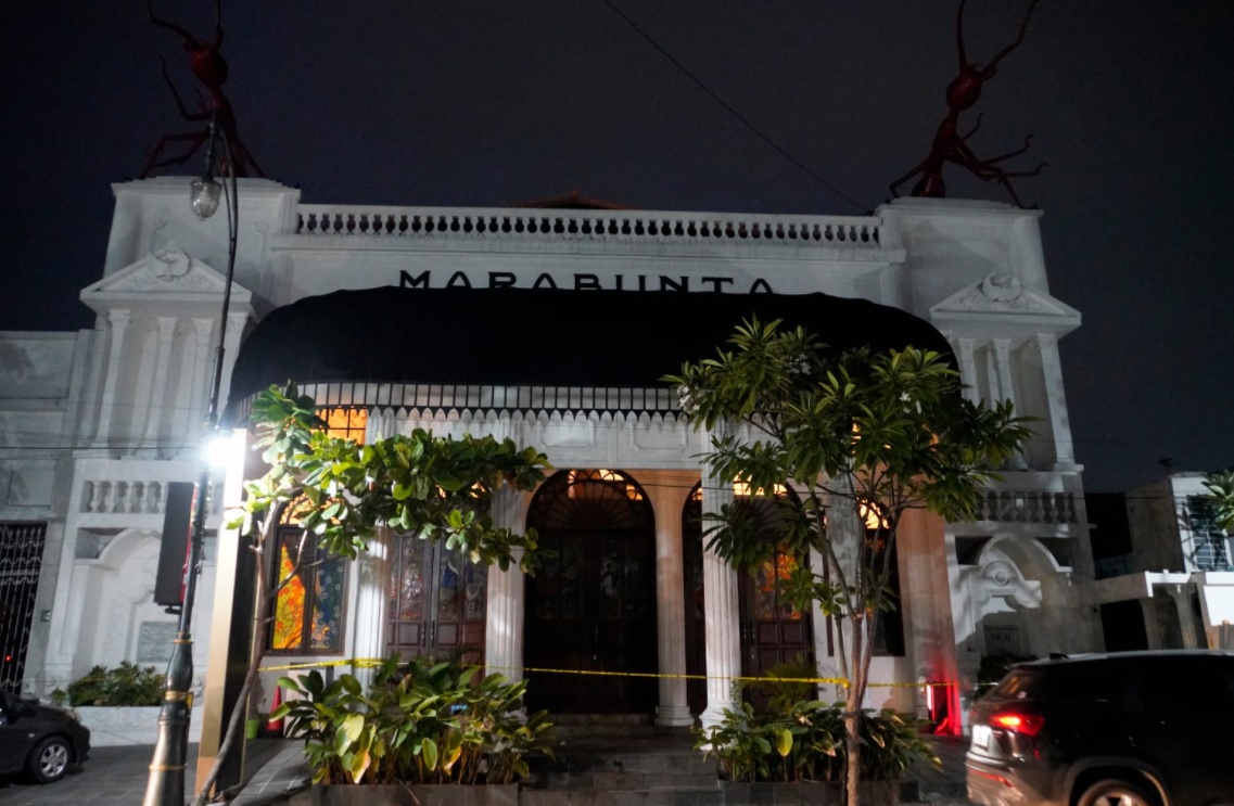 Langgar Aturan PPKM, Dua Cafe di Kota Lama Semarang Disegel