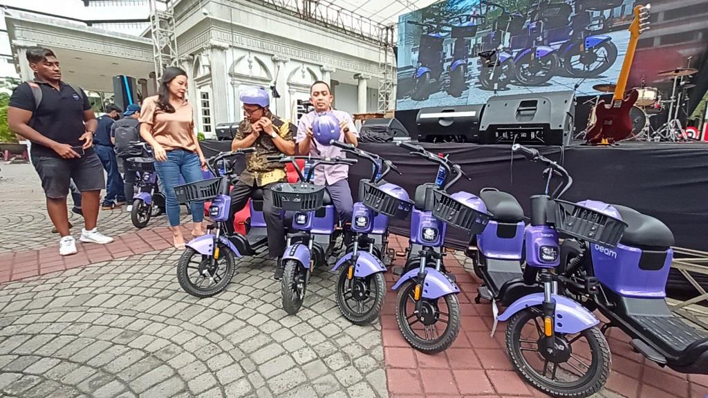 Siapkan Solusi Transportasi, Pemkot Semarang Sediakan Sepeda Listrik