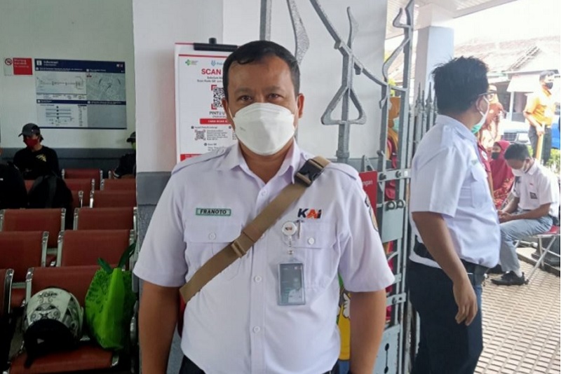 Wakil Bupati Klaten Hadiri Vaksinasi di Stasiun Delanggu